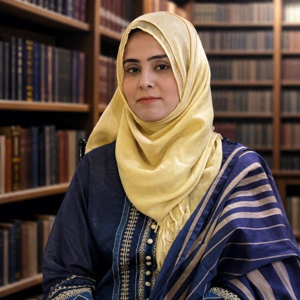 Yumna Tariq